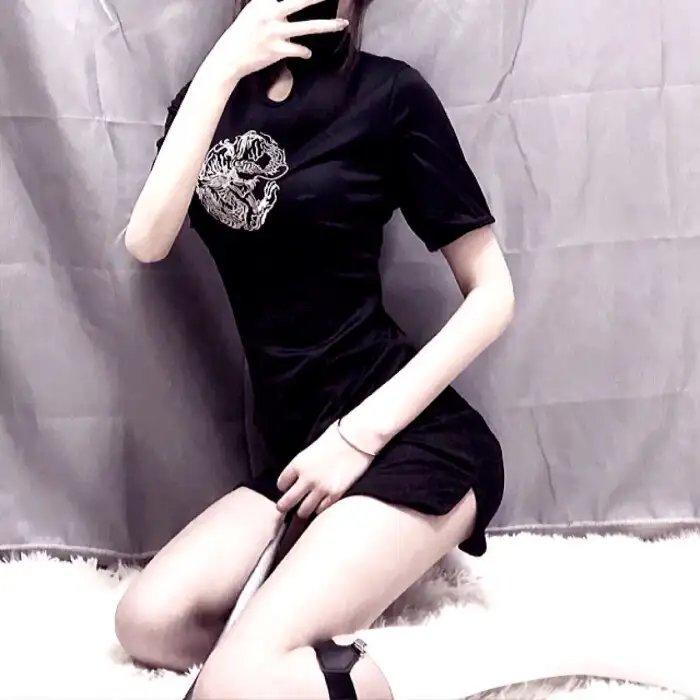 童妻